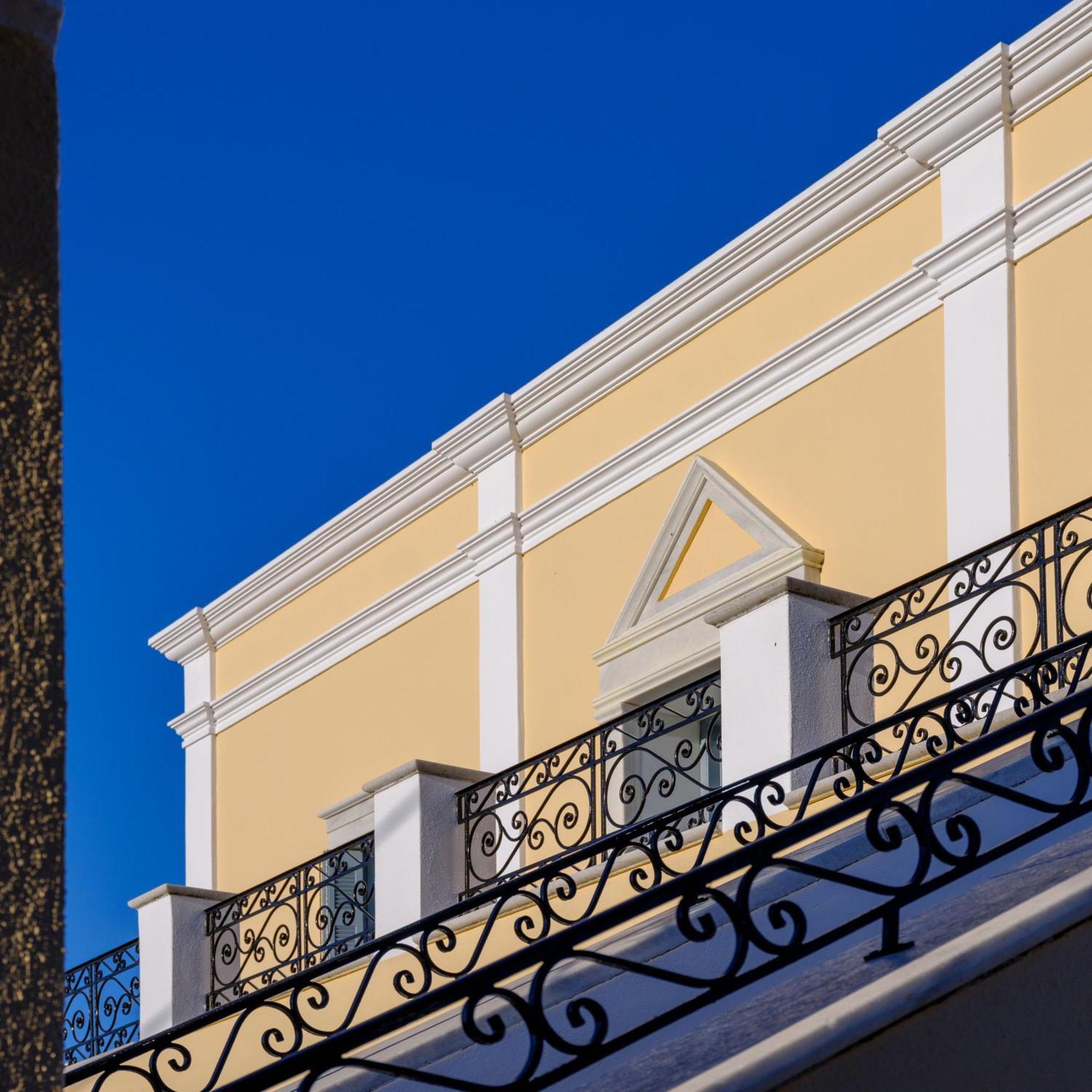 Ikio Concept Santorini Hotel Pyrgos Kallistis Exterior photo
